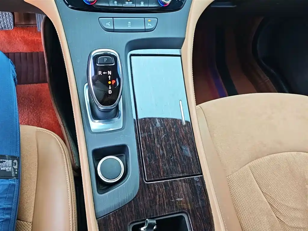 Buick LaCrosse 2019 — фото 14