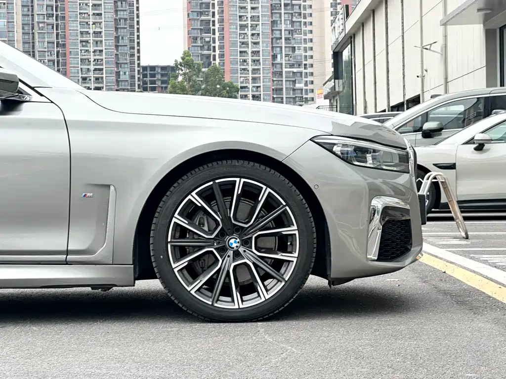 BMW 7 Series 2020 — фото 19