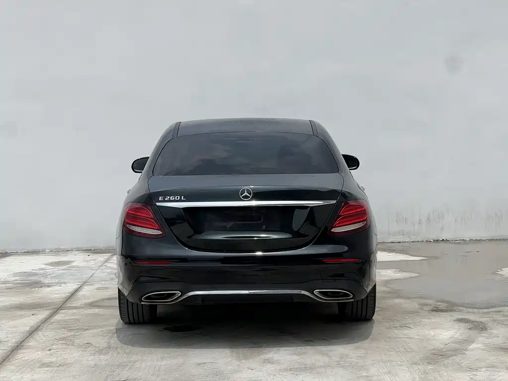 Mercedes-Benz E-Class 2019 — фото 5