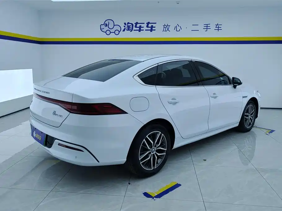 BYD Qin PLUS 2022 — фото 3