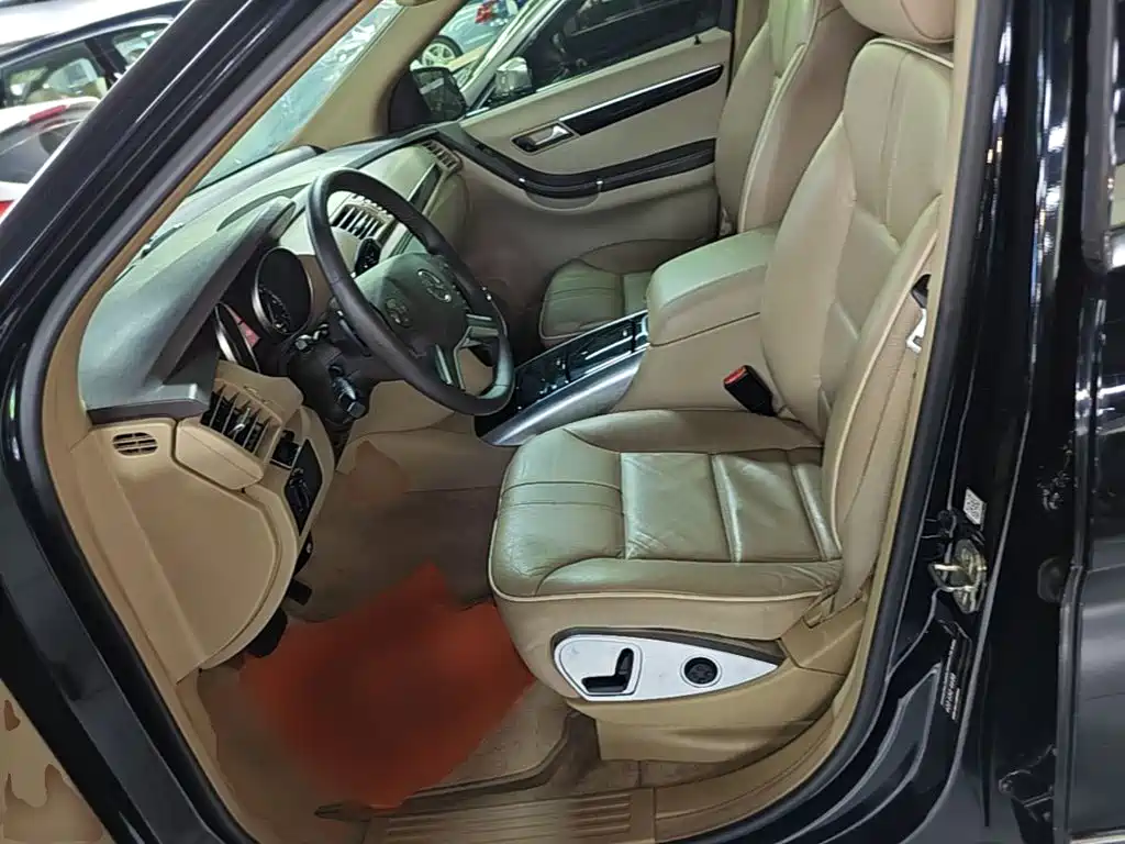 Mercedes-Benz R-Class 2017 — фото 15