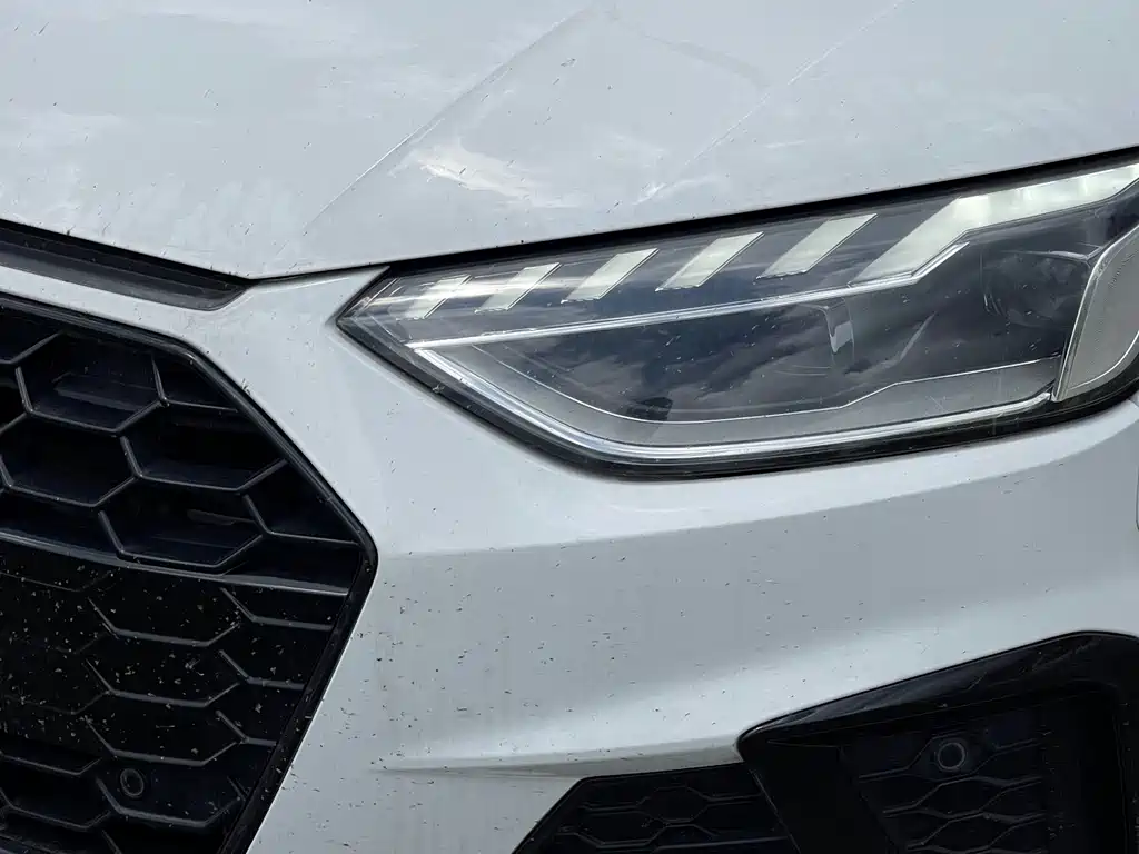 Audi A4L 2023