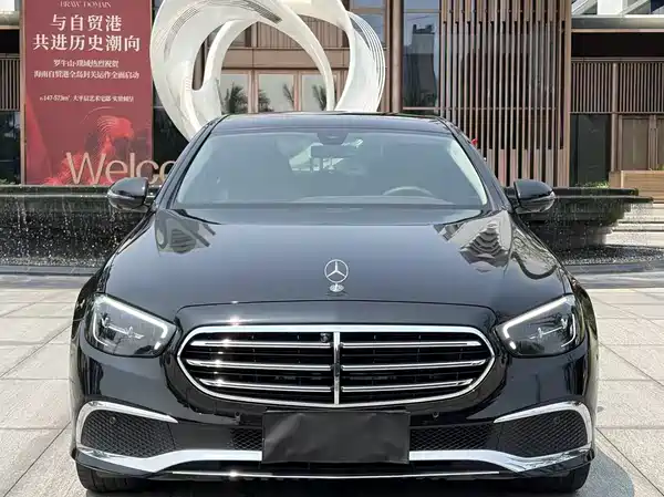 Mercedes-Benz E-Class 2021