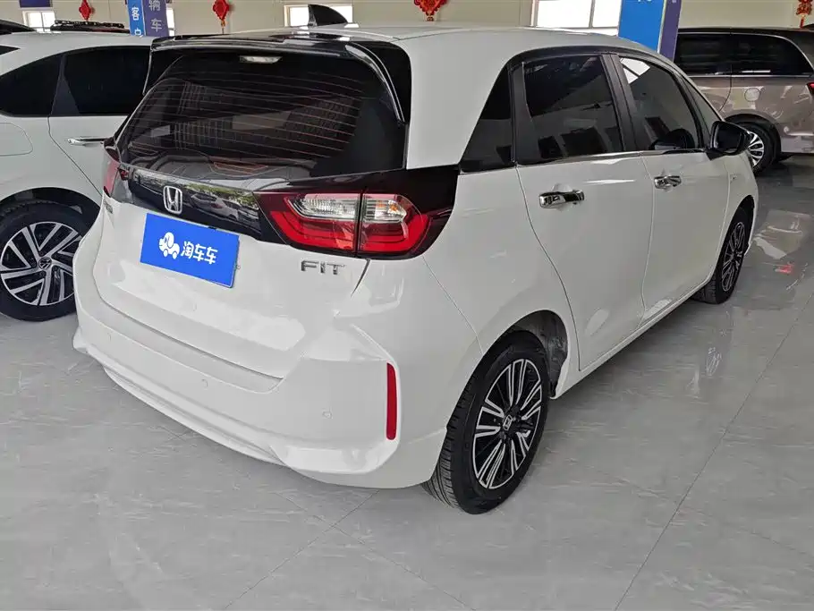 Honda Fit 2021 — фото 3