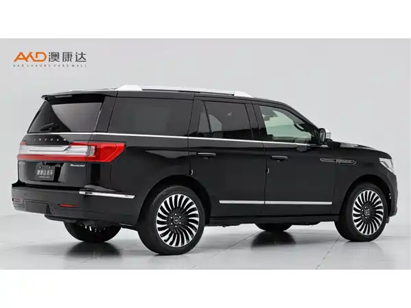 Lincoln Navigator 2020