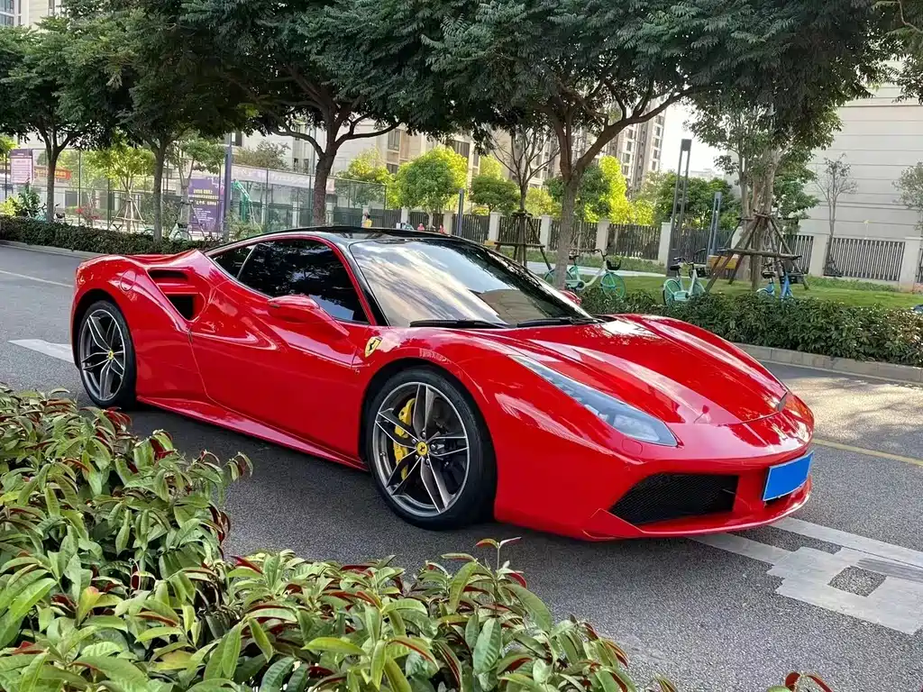 Ferrari 488 2016 — фото 3