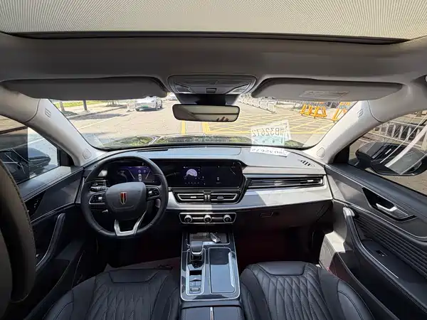 Hongqi HS5 2023