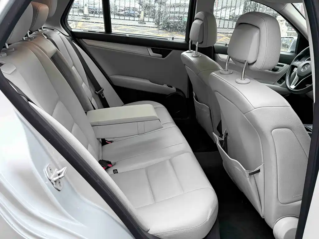 Mercedes-Benz C-Class 2015 — фото 15