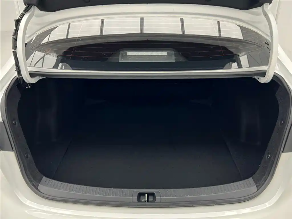 Toyota Levin 2022 — фото 20