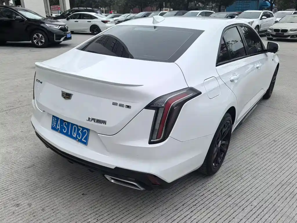 Cadillac CT4 2020 — фото 4