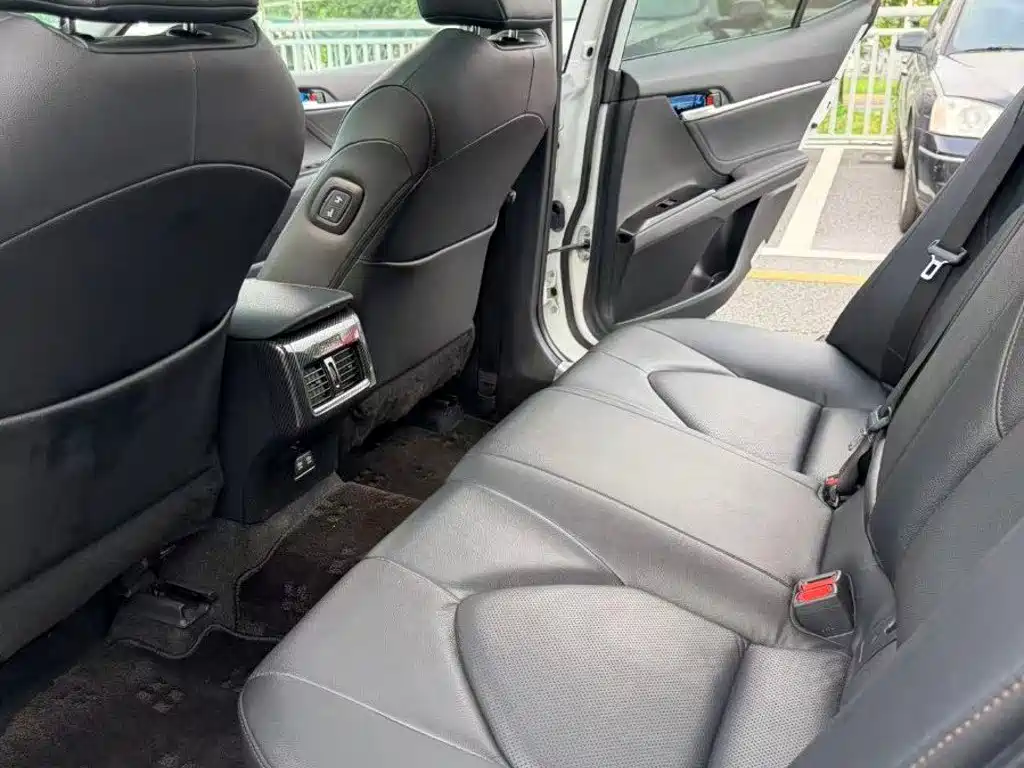 Toyota Camry 2022