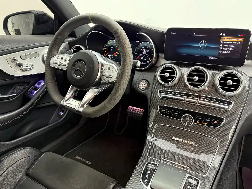 Mercedes-Benz C-Class AMG 2022 — фото 19