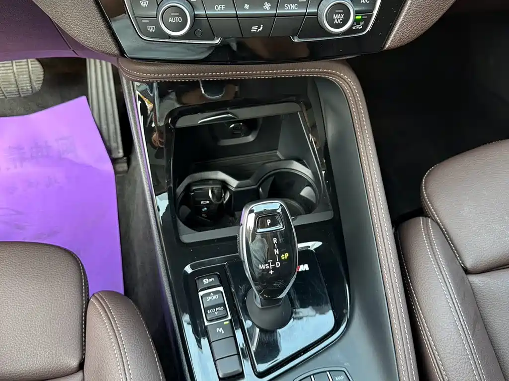 BMW X1 2022 — фото 18