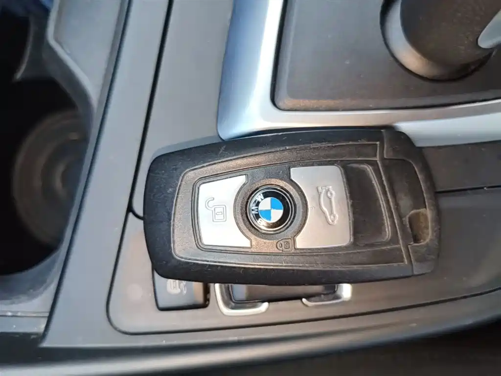 BMW 1 Series 2014 — фото 9