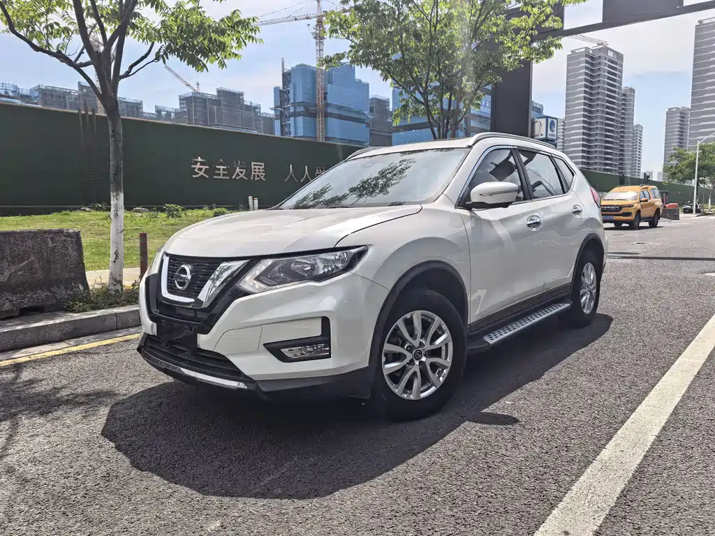 Nissan X-Trail 2019 — фото 1