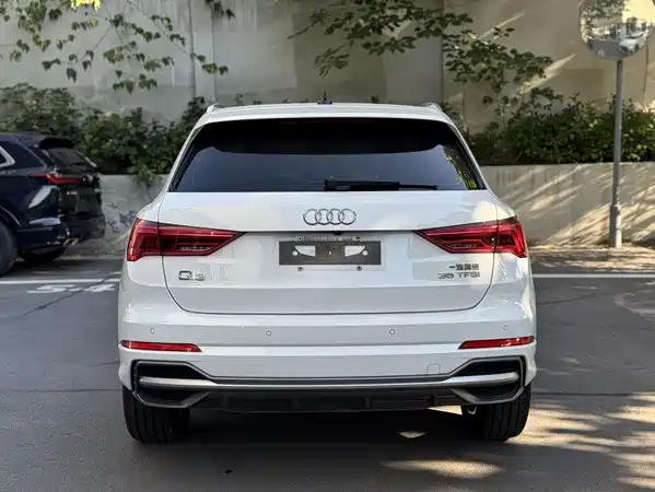 Audi Q3 2022