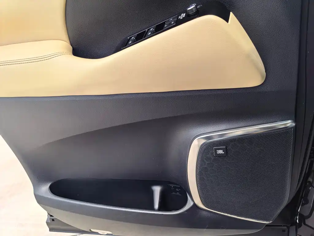 Toyota Wilfa 2020 — фото 14