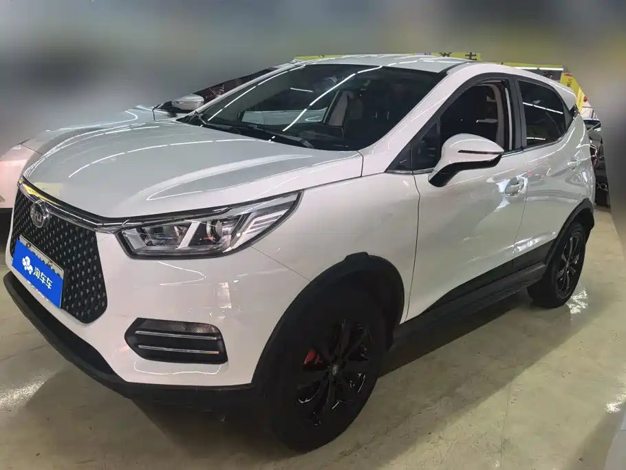 BYD S2 2020