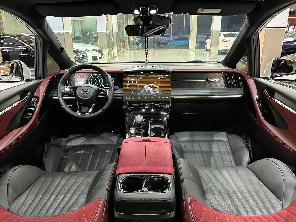 GAC Motor Trumpchi M8 2023 — фото 13