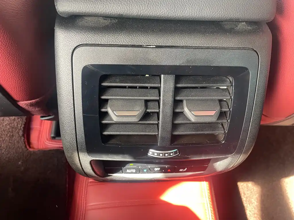 BMW X4 2022 — фото 12