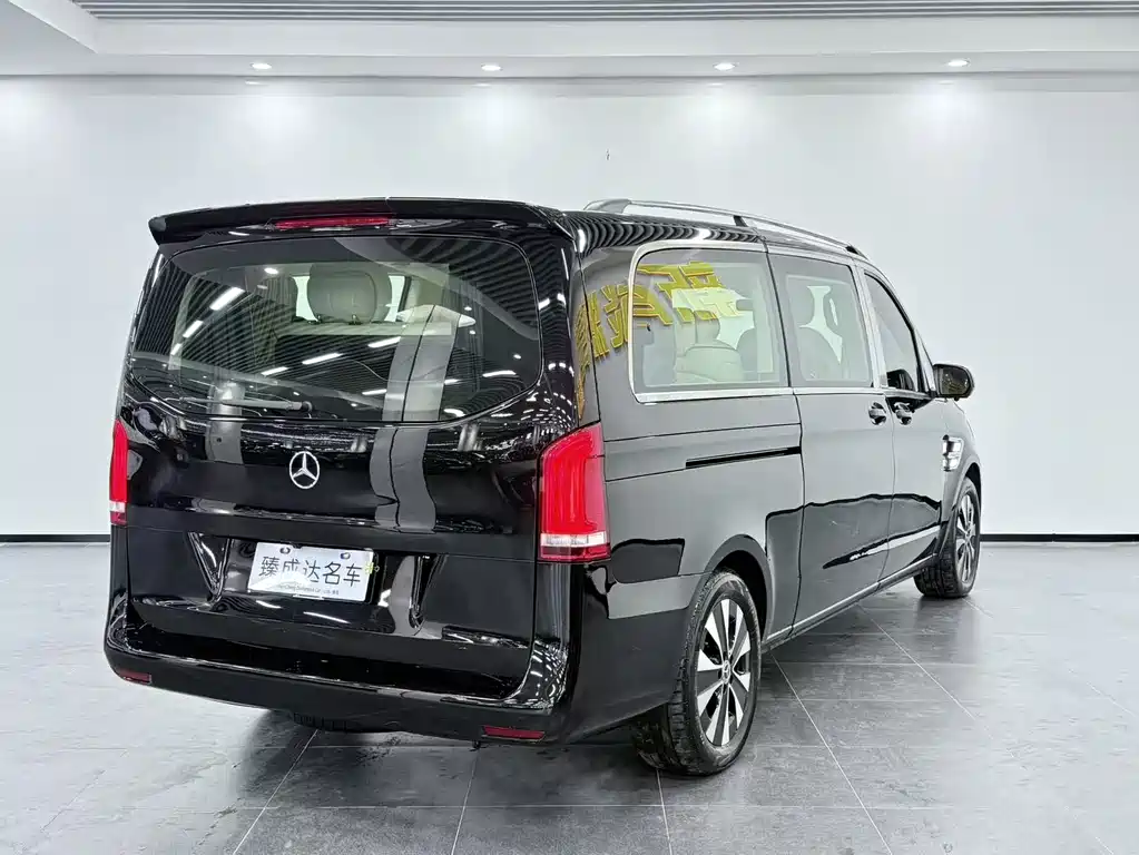 Mercedes-Benz Vito 2022 — фото 5