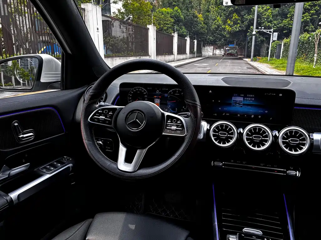 Mercedes-Benz GLB 2022 — фото 17