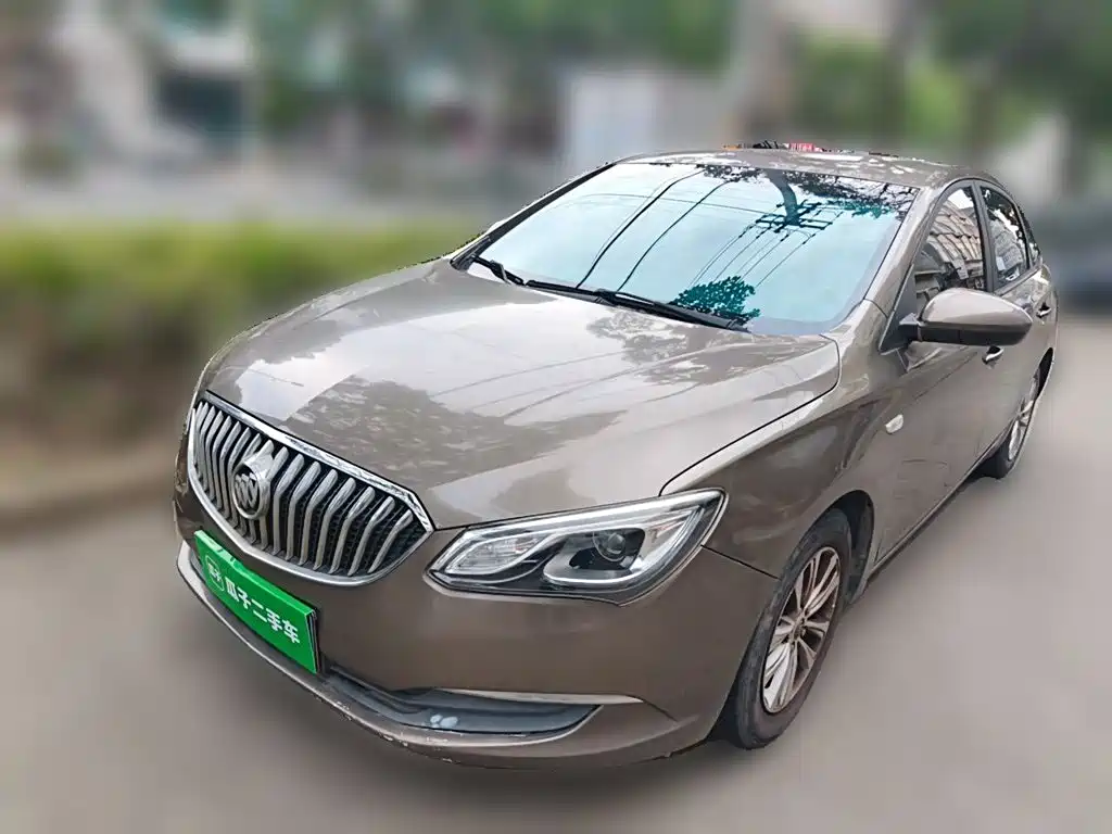 Buick Excelle 2016 — фото 1