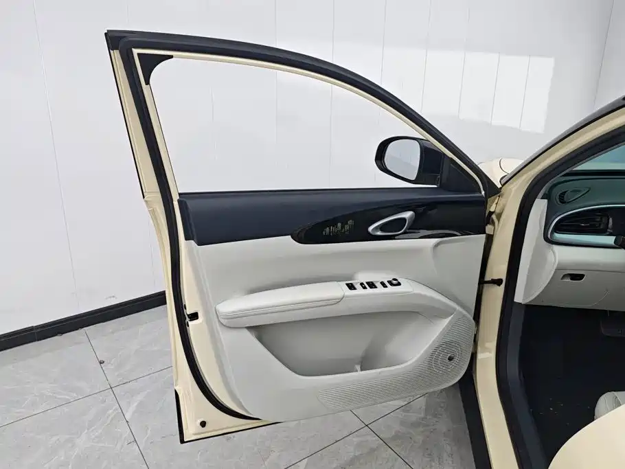 Geely Galaxy Starwish 2025