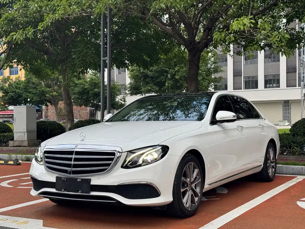 Mercedes-Benz E-Class 2018 — фото 1
