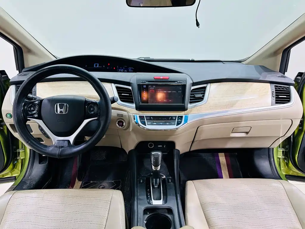 Honda Jade 2014 — фото 14