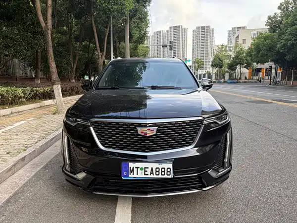 Cadillac XT6 2021