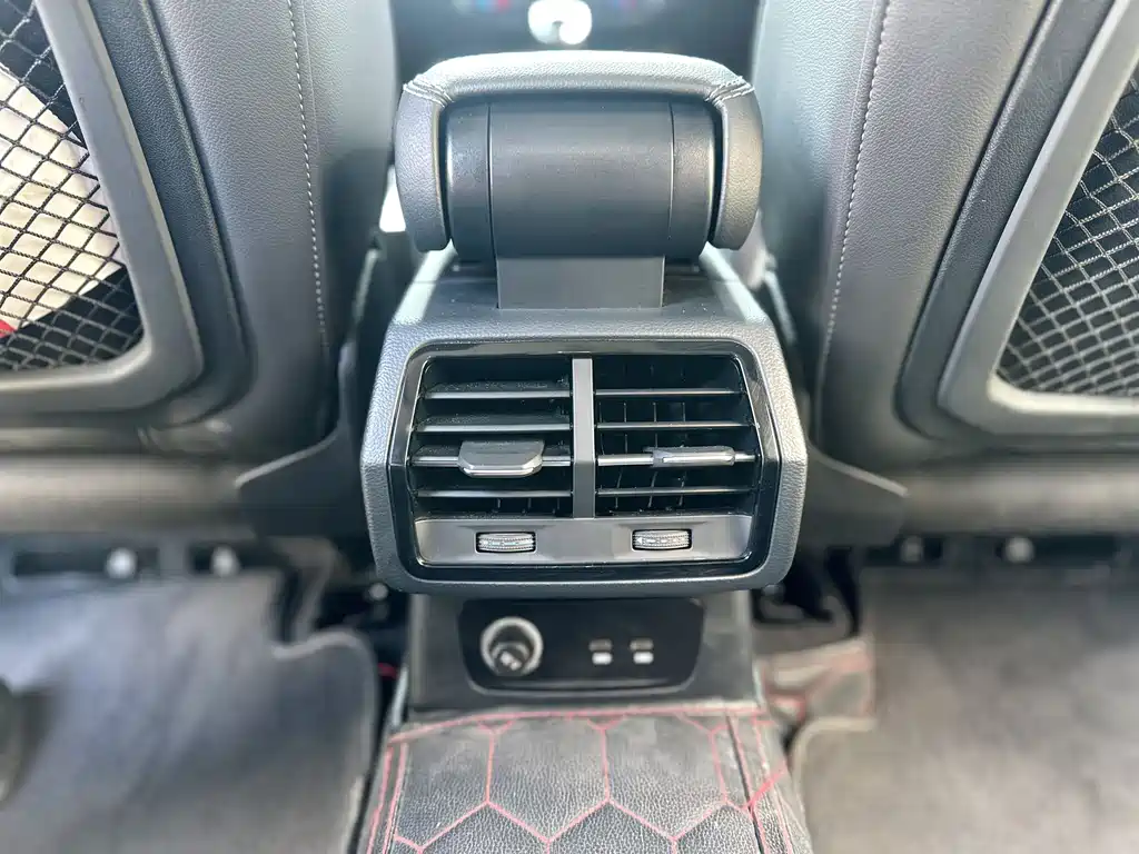 Audi Q3 2023 — фото 14