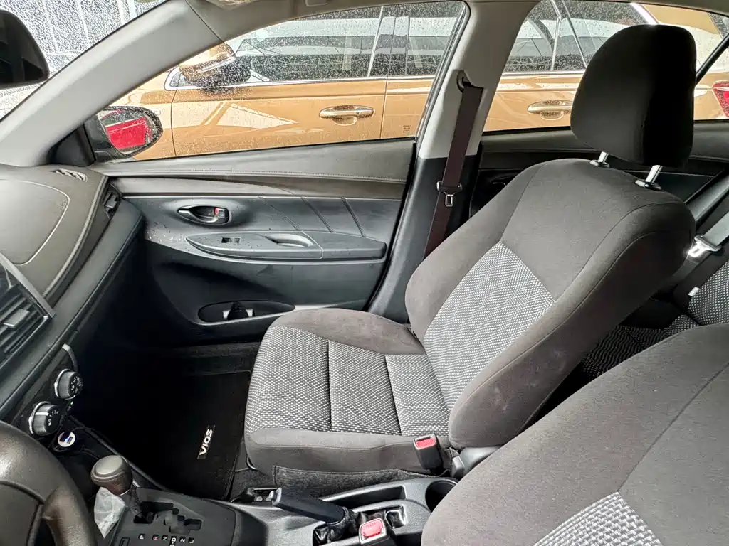 Toyota Vios 2016 — фото 19