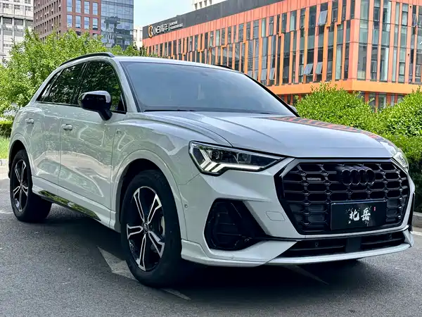 Audi Q3 2023
