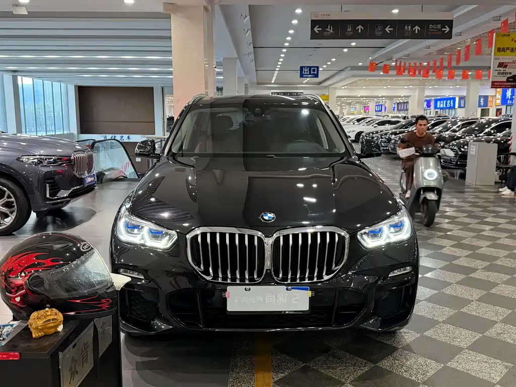 BMW X5 2021 — фото 9