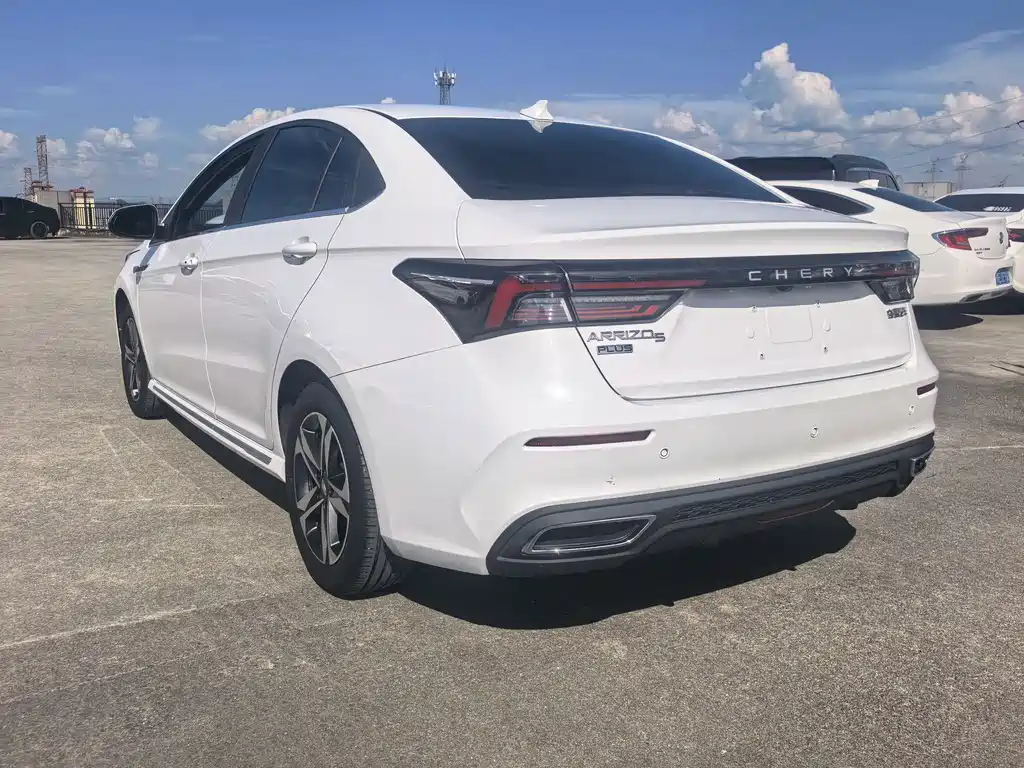 Chery Arrizo 5 PLUS 2022