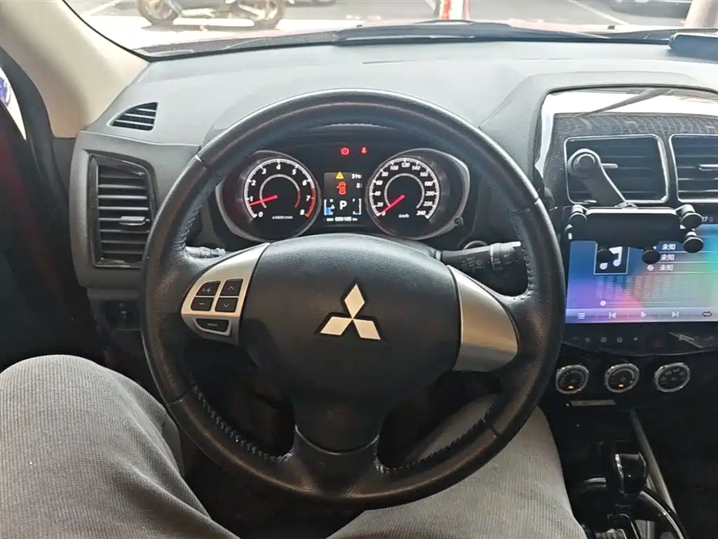 Mitsubishi ASX 2019 — фото 11