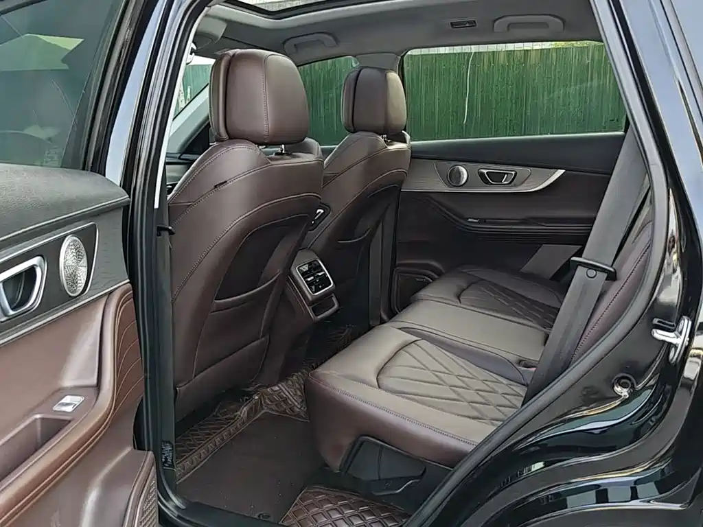 Chery Tiggo 8 PRO 2023 — фото 12