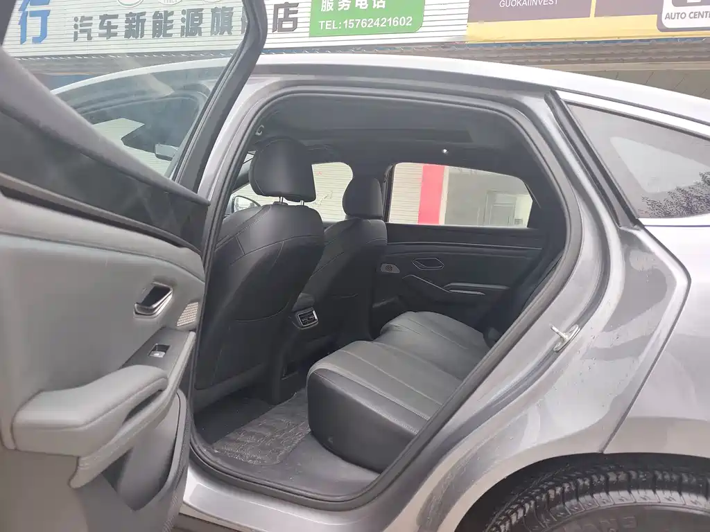 BYD Qin L 2025 — фото 9