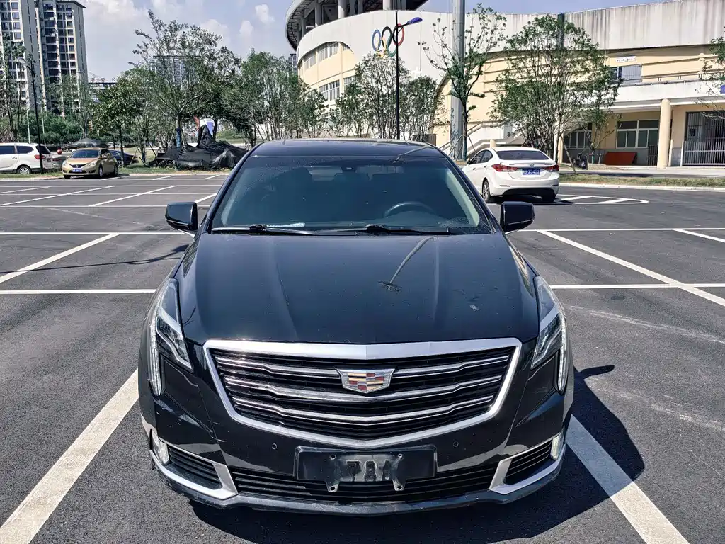 Cadillac XTS 2019 — фото 2