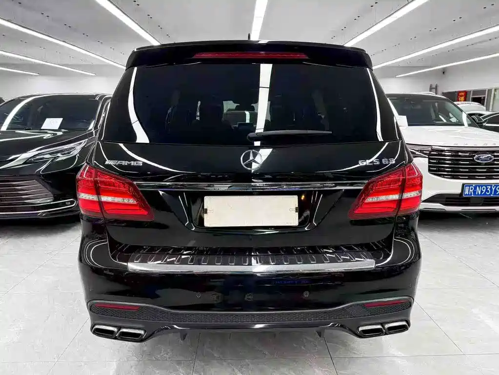 Mercedes-Benz GLS AMG 2017 — фото 5