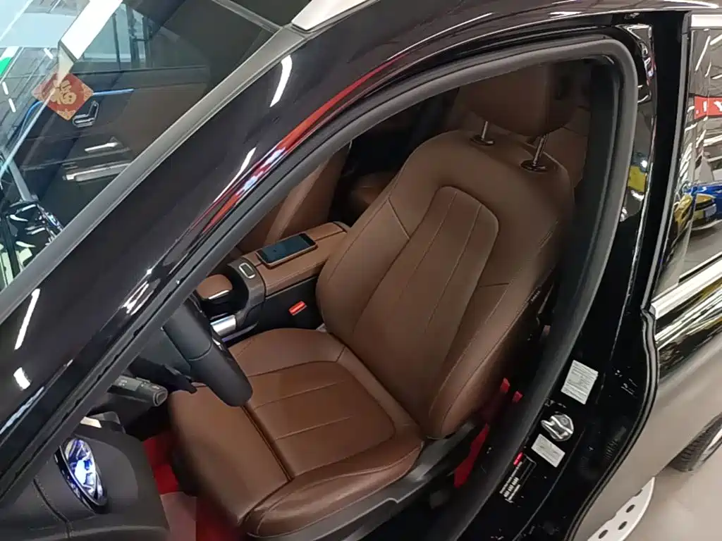 Mercedes-Benz GLB 2022 — фото 15