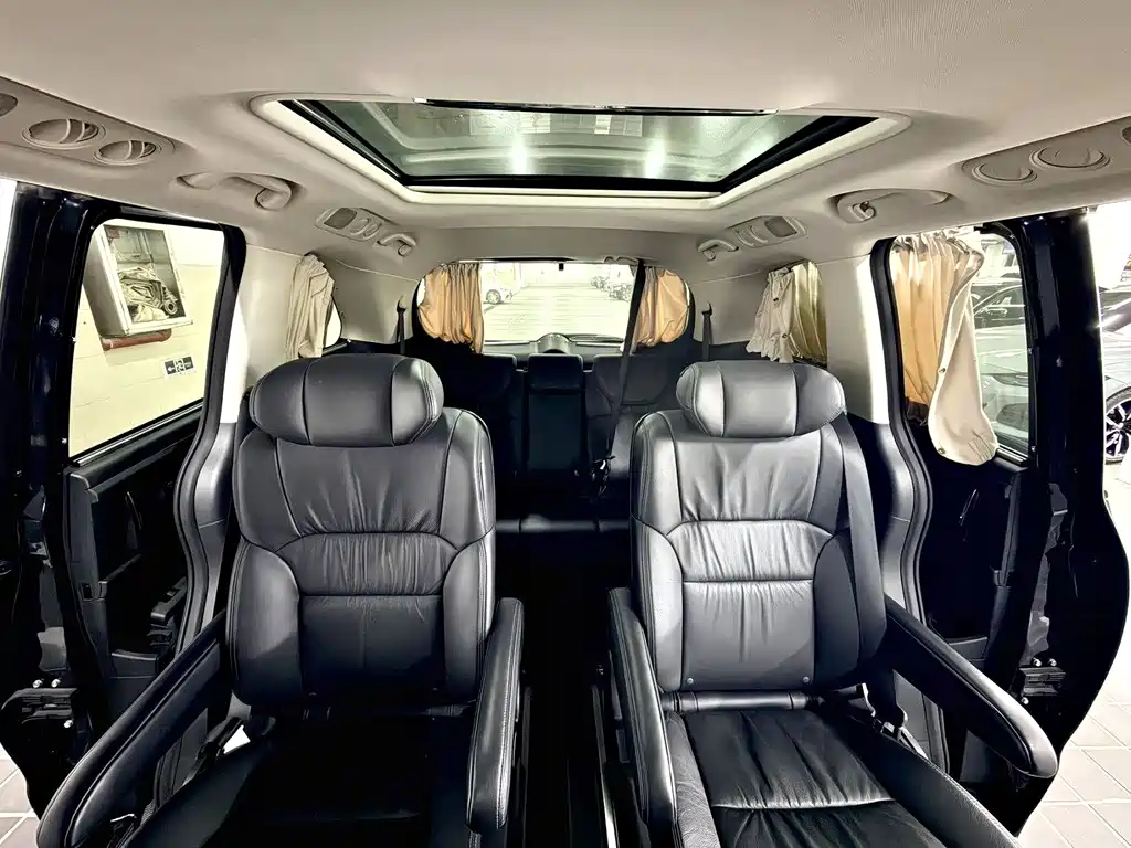 Honda Odyssey 2019 — фото 6