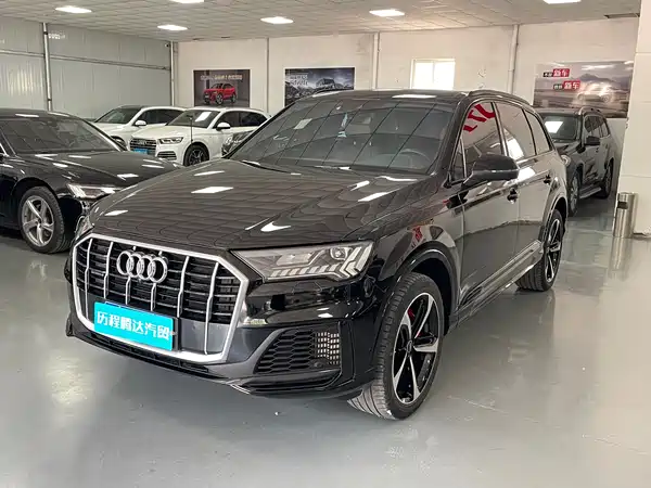 Audi Q7 2021