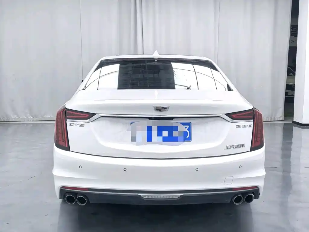 Cadillac CT6 2022 — фото 9