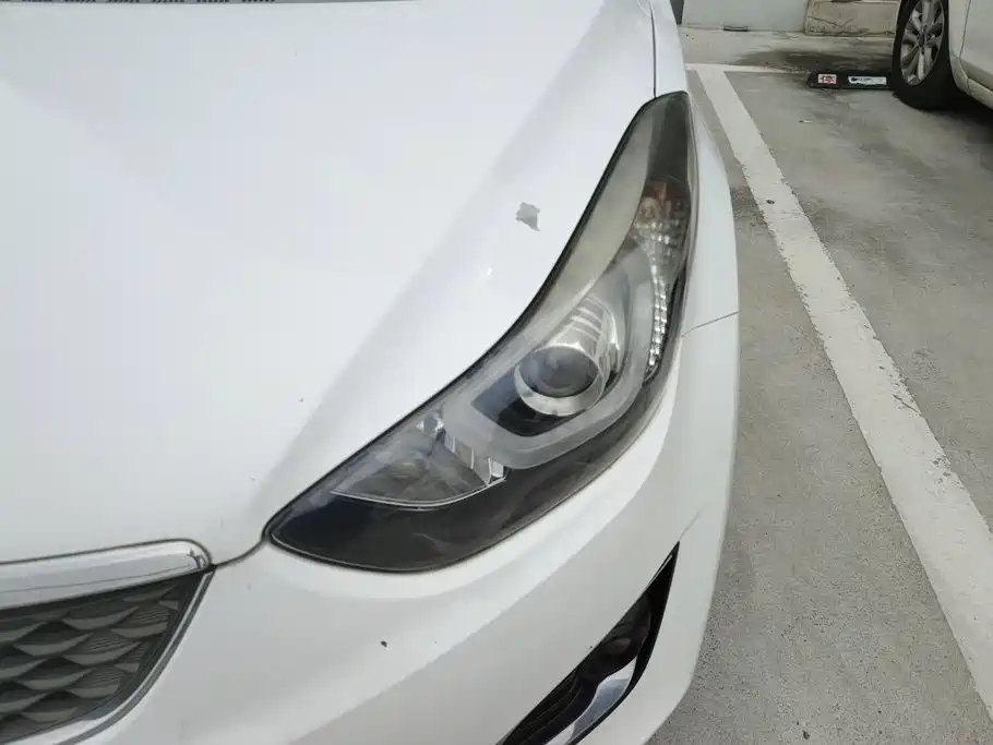 Hyundai Elantra 2016