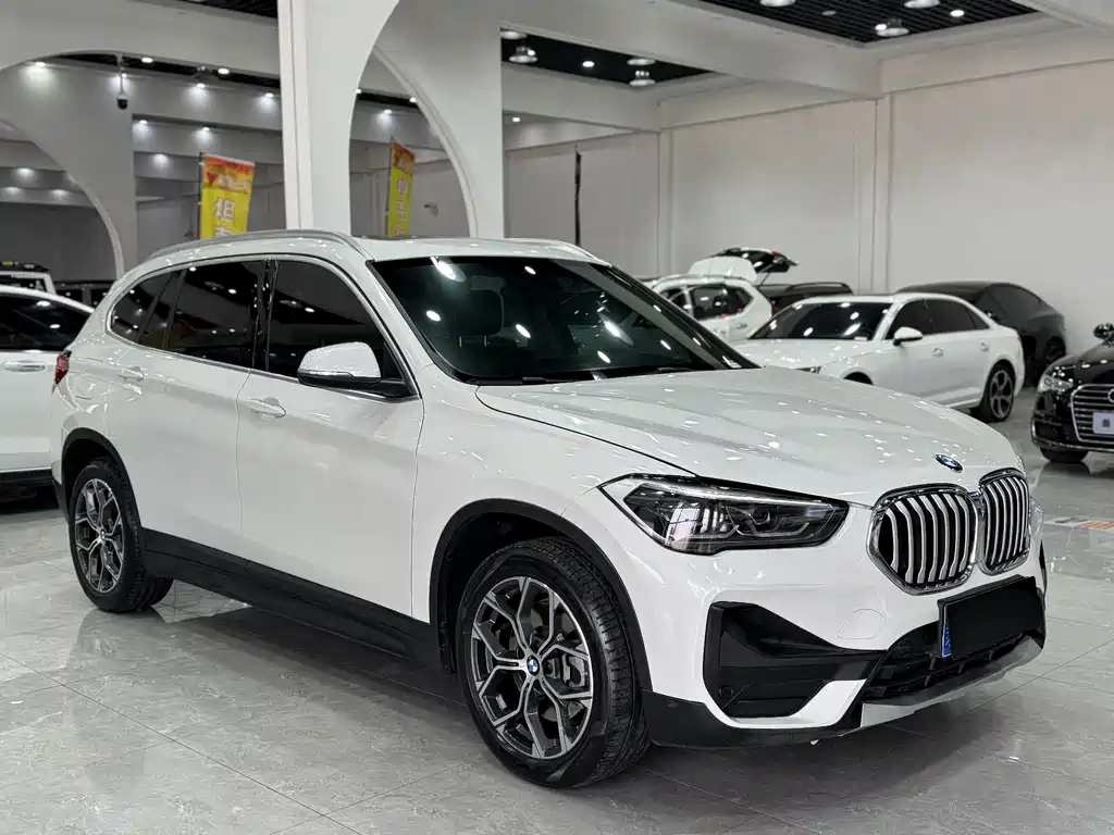 BMW X1 2023 — фото 3