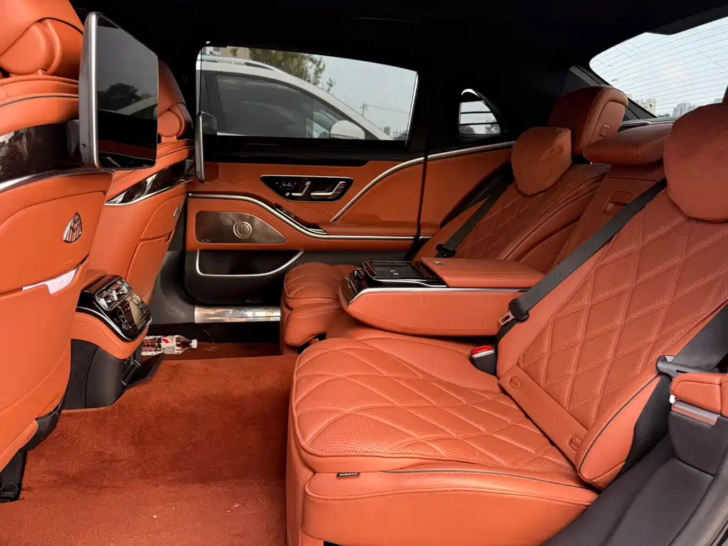 Mercedes-Benz Maybach S-Class 2024 — фото 8