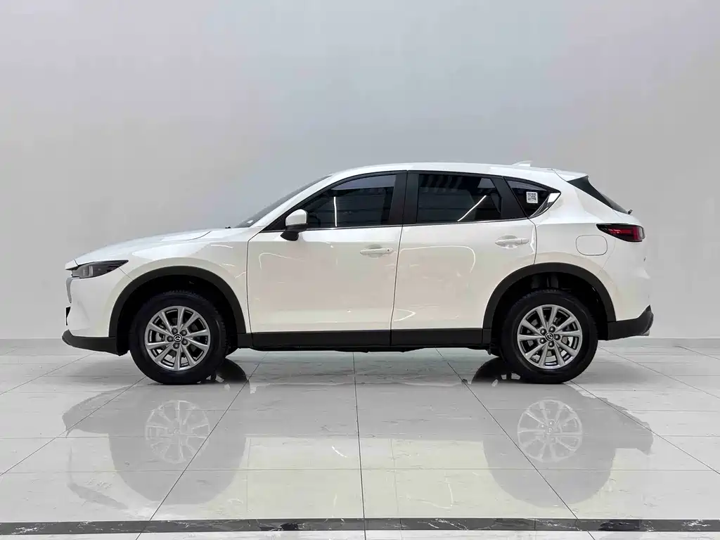 Mazda CX-5 2025