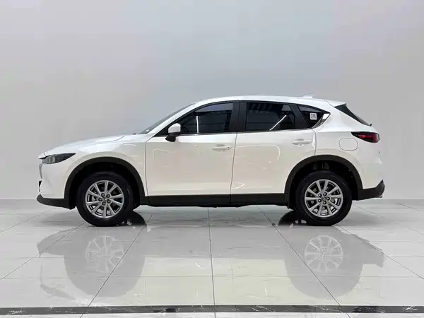 Mazda CX-5 2025